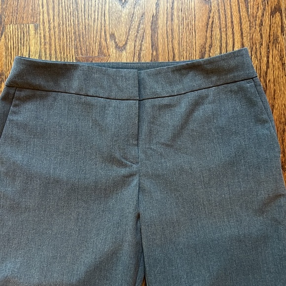 Ann Taylor Factory gray straight leg dress pants, size 4 petite - Picture 2 of 7
